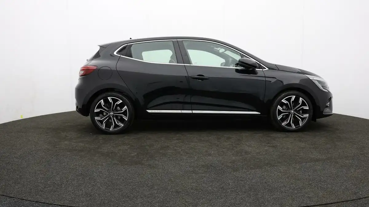 2022-renault-clio-16-s-edition-big-31