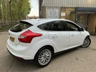 2014-ford-focus-10-zetec-125ps-ss-hatchback-small-17
