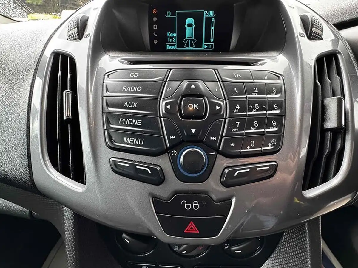 2017-ford-transit-connect-15tdci-l2-240-limited-big-41