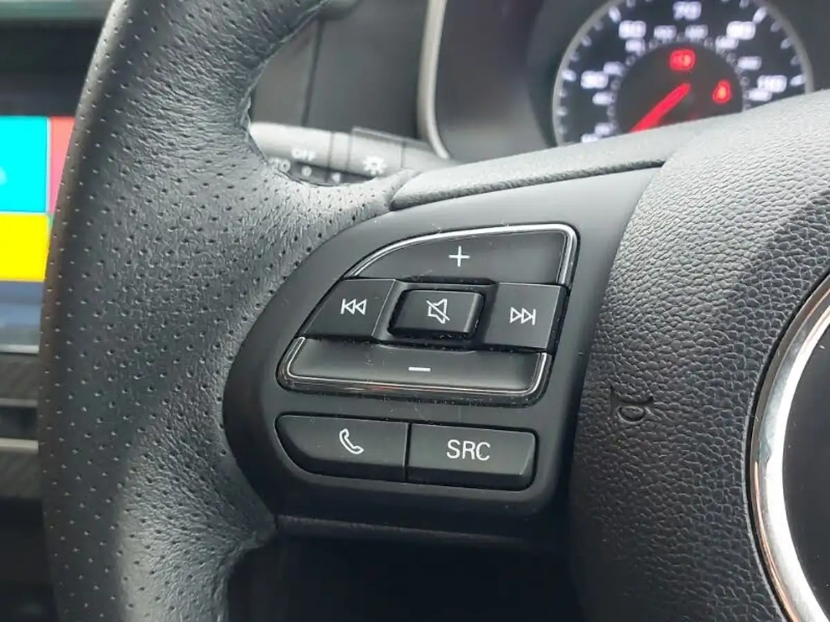 2018-mg-zs-suv-10t-gdi-excite-big-13
