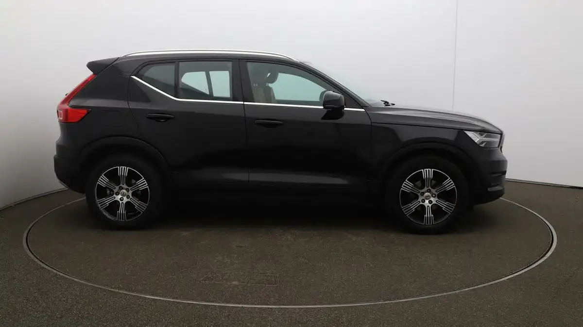 2020-volvo-xc40-15-t3-inscription-geartronic-big-40