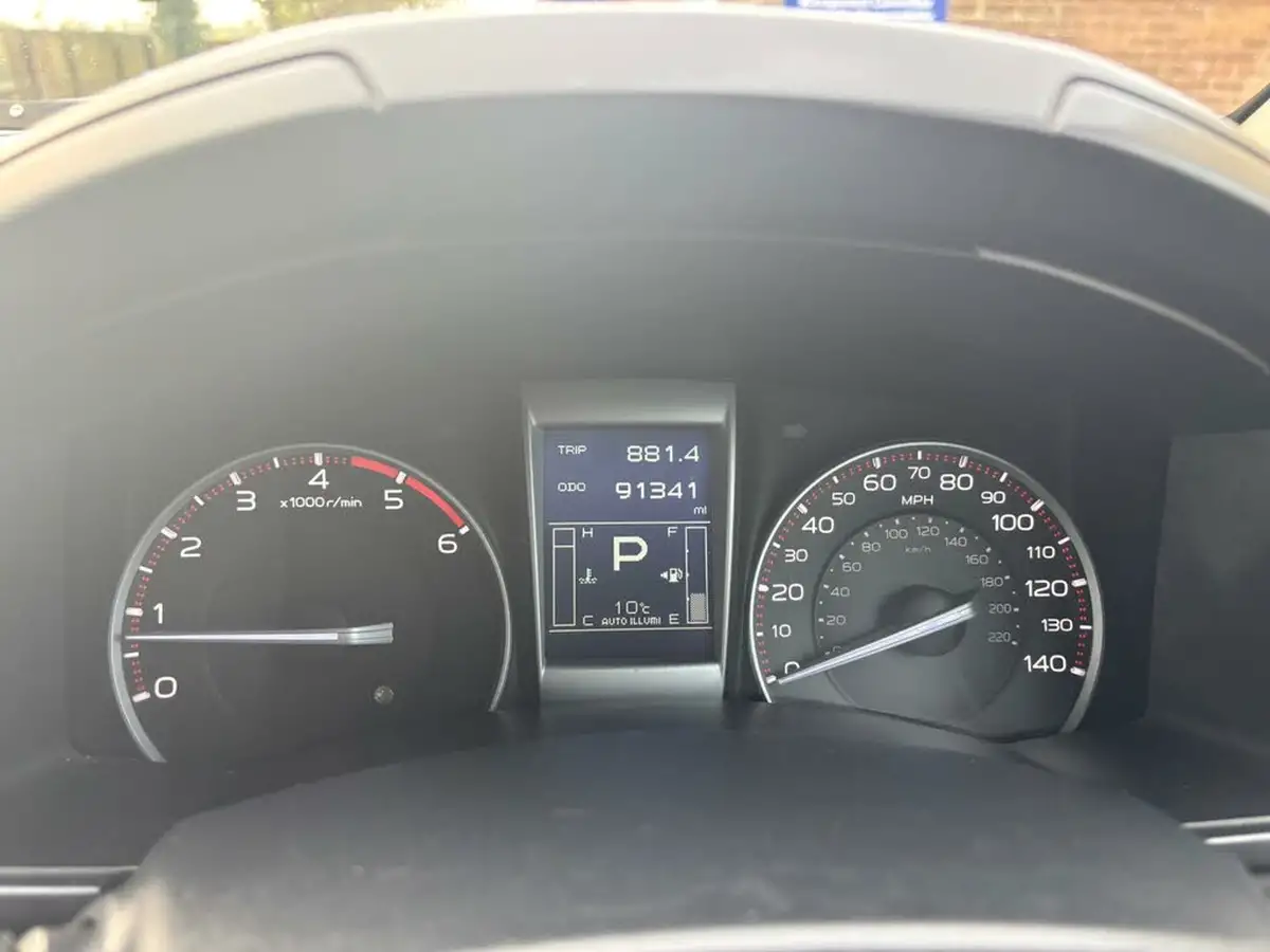 2015-isuzu-d-max-25td-utah-huntsman-auto-big-16