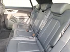2021-audi-q8-30-55-tfsi-s-line-small-5