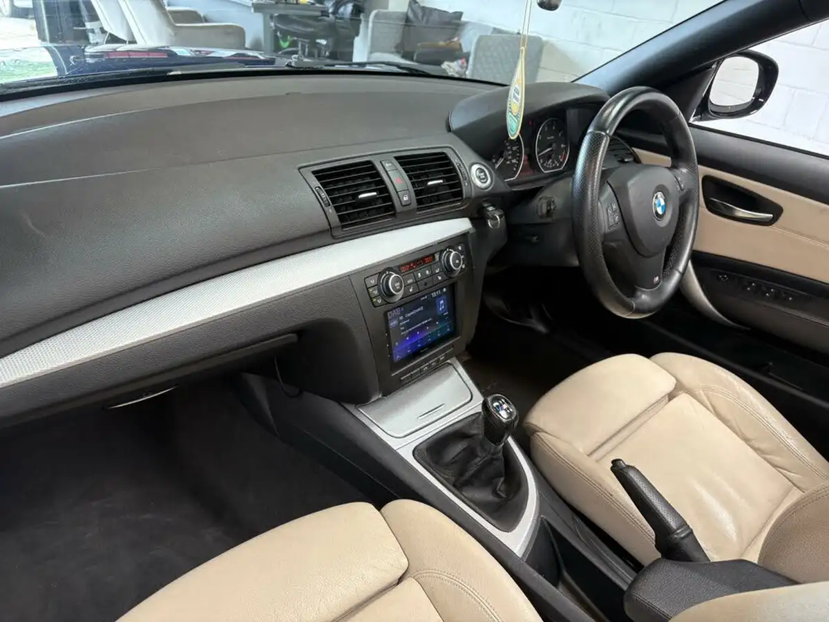 2013-bmw-1-series-20-118i-sport-plus-edition-big-66