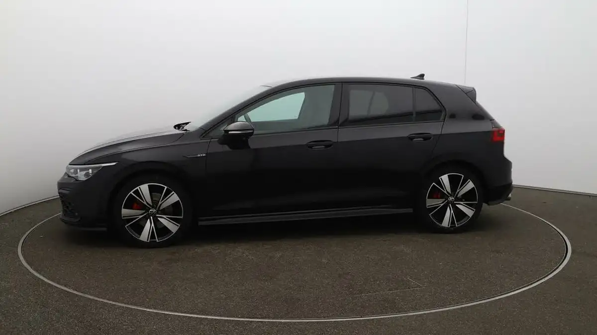2022-volkswagen-golf-20tdi-gtd-big-56