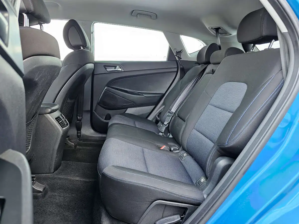 2015-hyundai-tucson-17crdi-blue-drive-se-nav-big-8
