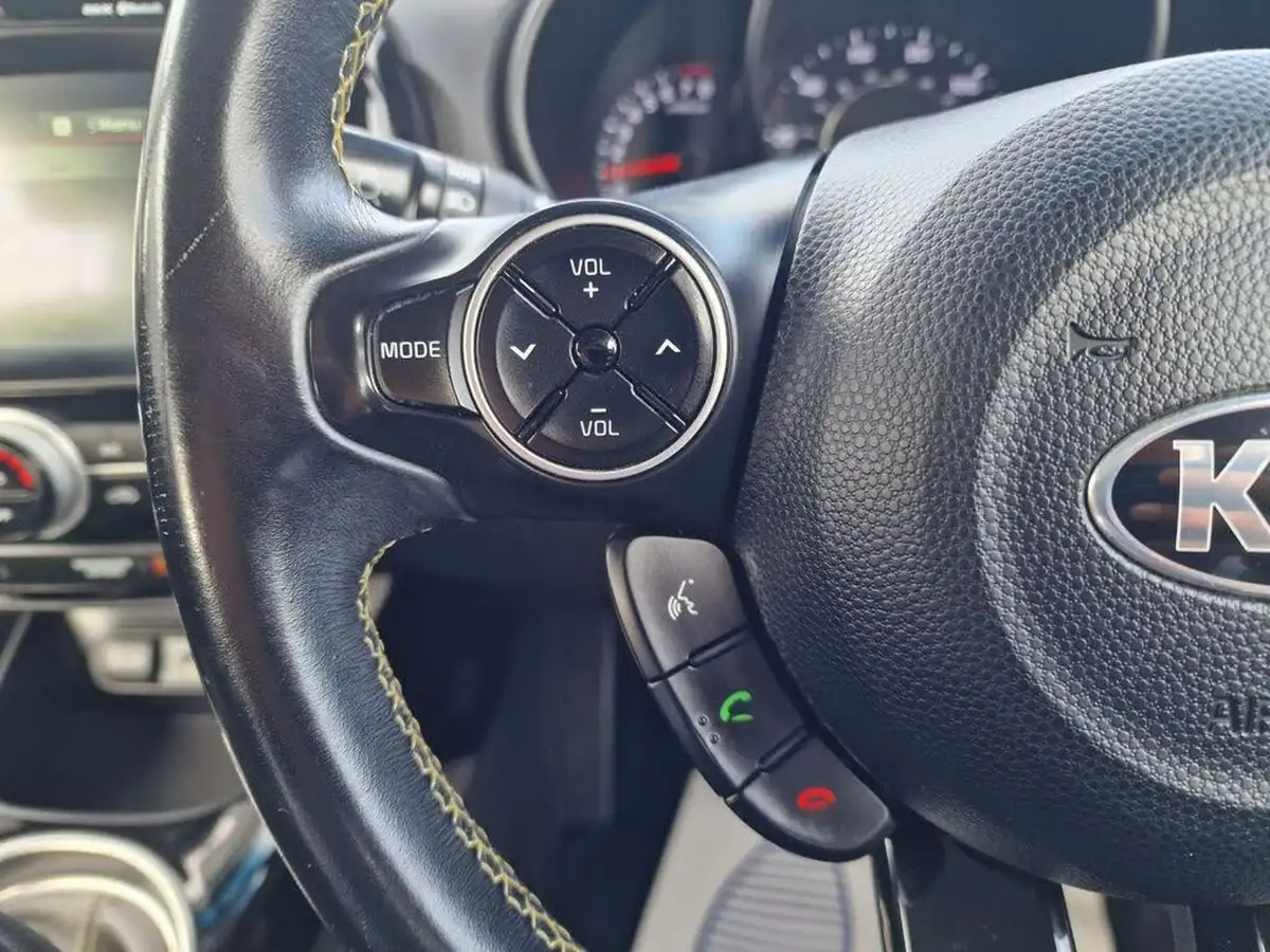 2014-kia-soul-16-connect-plus-big-17