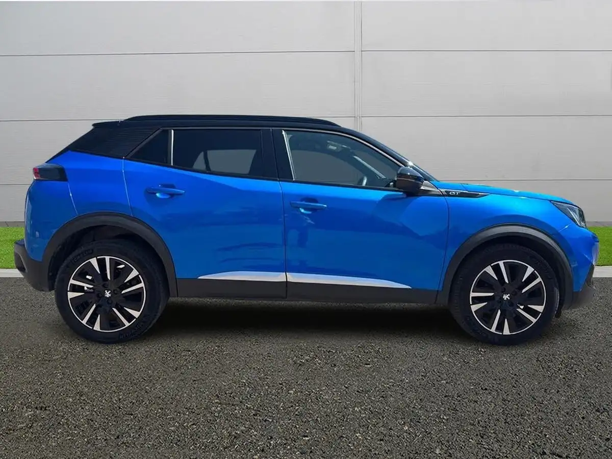 2022-peugeot-2008-suv-12-puretech-gt-premium-130bhp-big-7