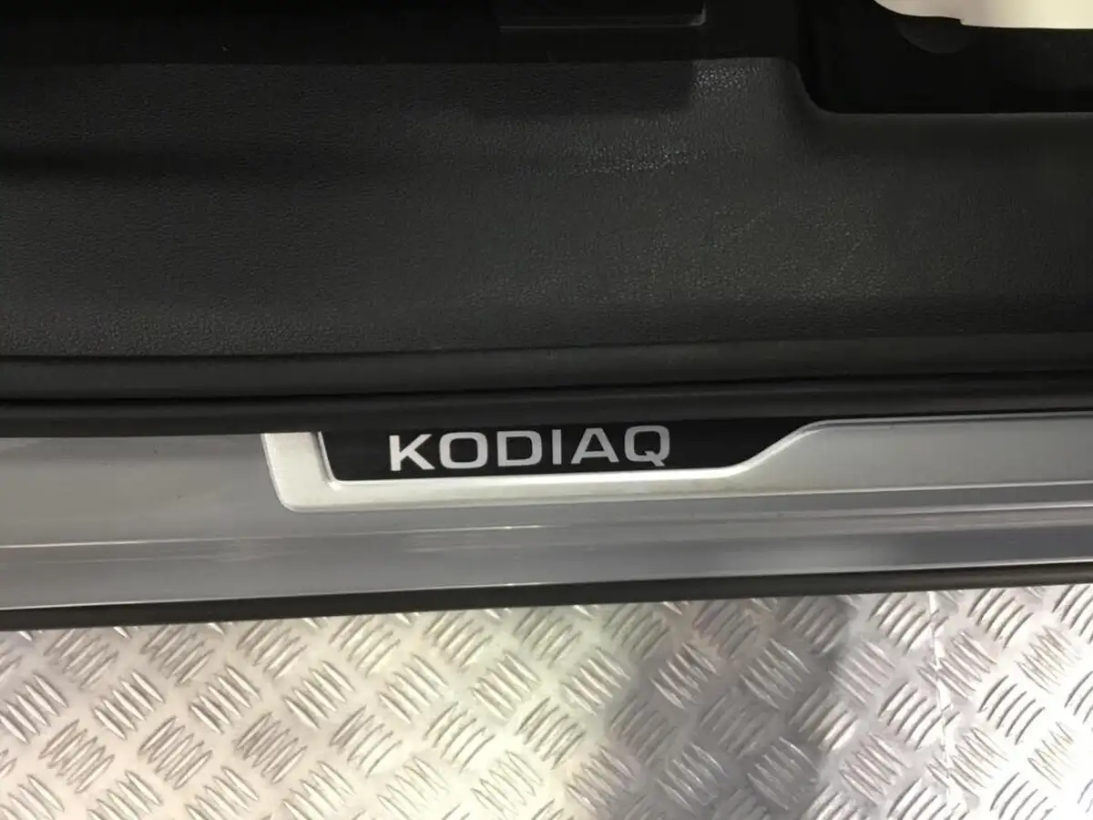2021-skoda-kodiaq-20-tsi-sportline-big-37