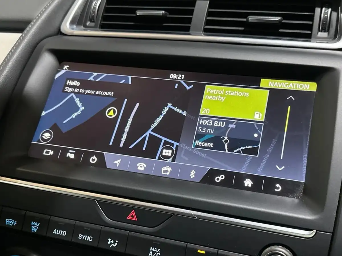 2018-jaguar-e-pace-20-i4d-s-awd-auto-big-12