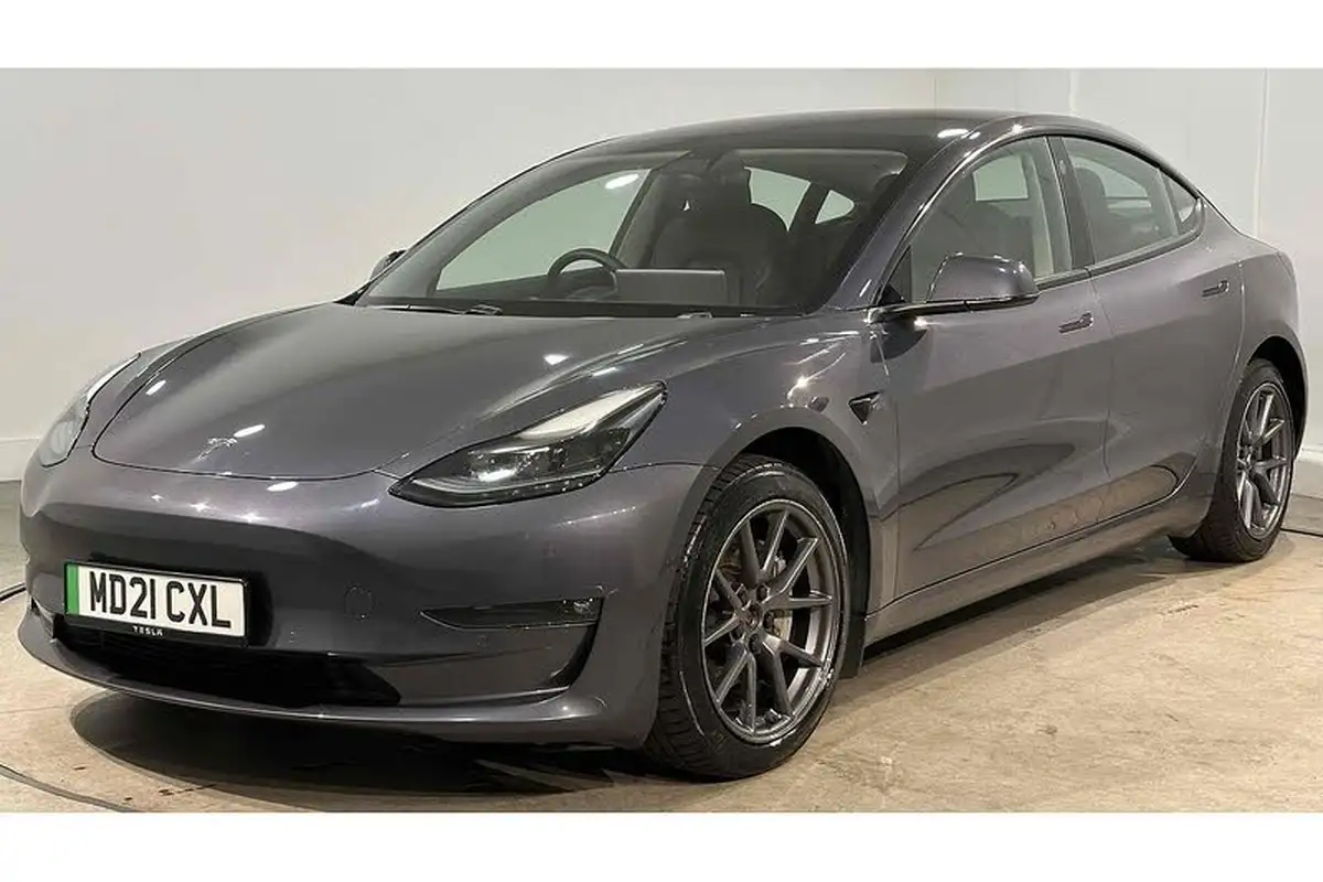 2021-tesla-model-3-e-long-range-4x4-big-7