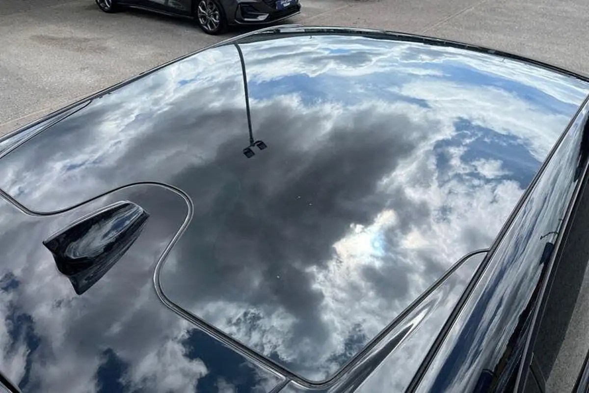 2022-jaguar-i-pace-ev400-hse-black-big-38