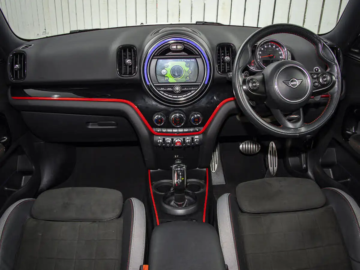 2020-mini-countryman-20-john-cooper-works-big-4
