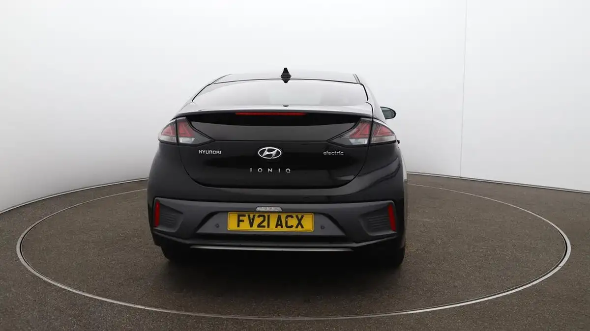 2021-hyundai-ioniq-e-premium-se-electric-100kw-big-52