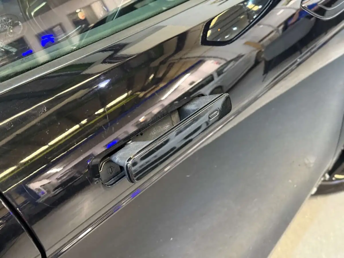 2020-land-rover-range-rover-evoque-20-d180-r-dynamic-hse-big-64