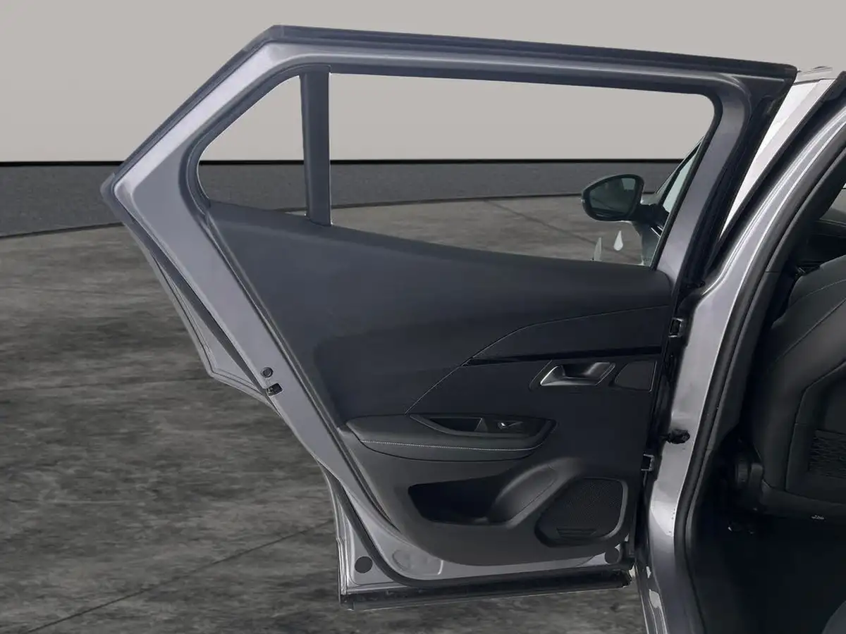 2022-peugeot-2008-suv-12-puretech-gt-big-33