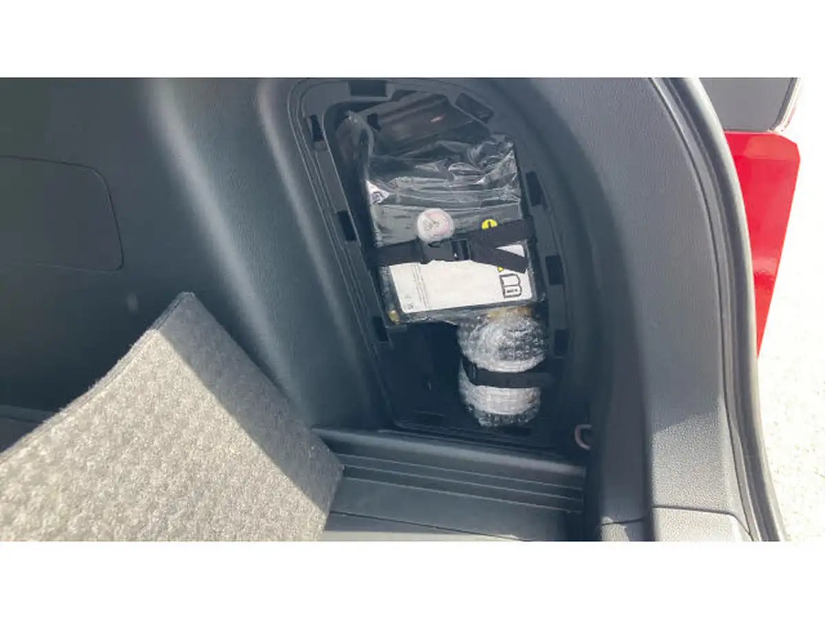 2023-honda-hr-v-15-i-mmd-advance-big-31