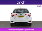 2020-toyota-yaris-15-vvt-i-active-small-7