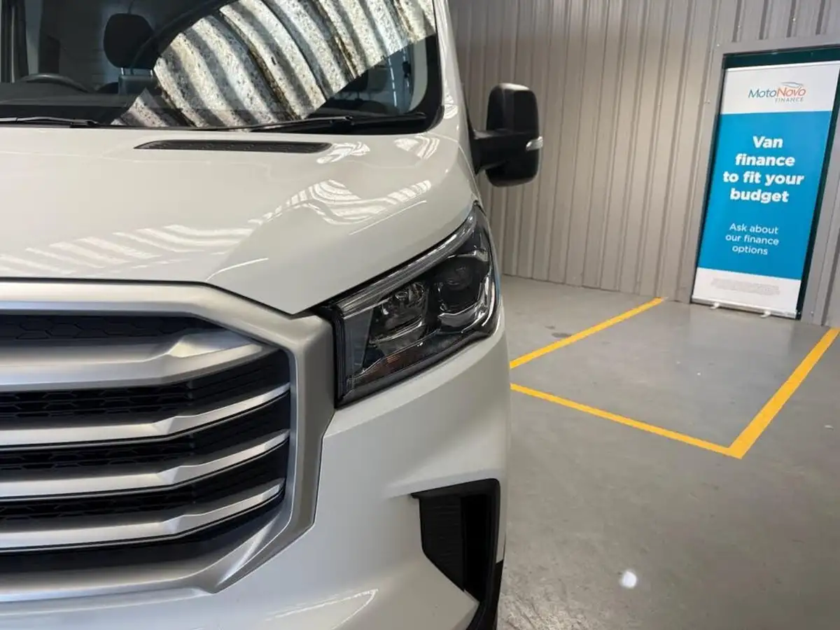 2023-maxus-deliver-9-big-9