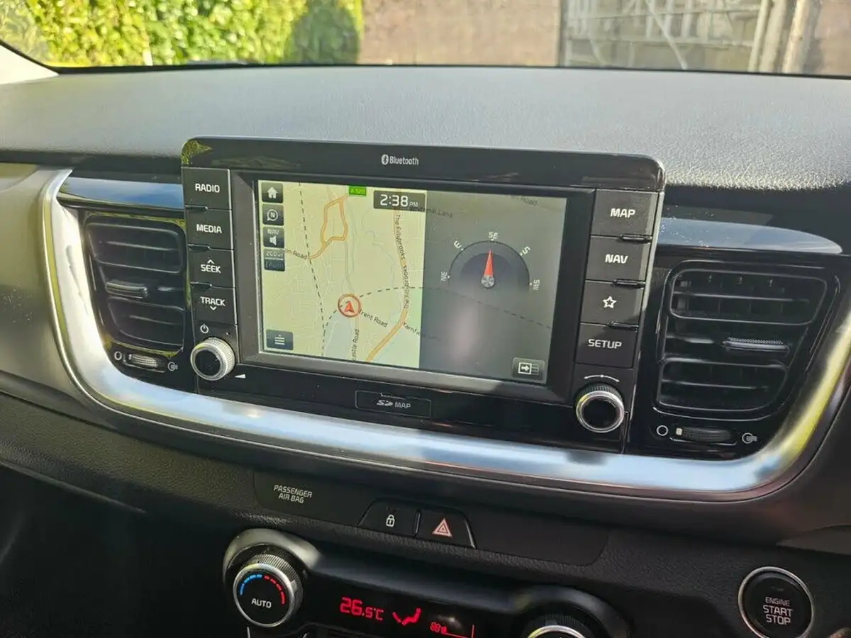 2019-kia-stonic-10-t-gdi-4-big-30