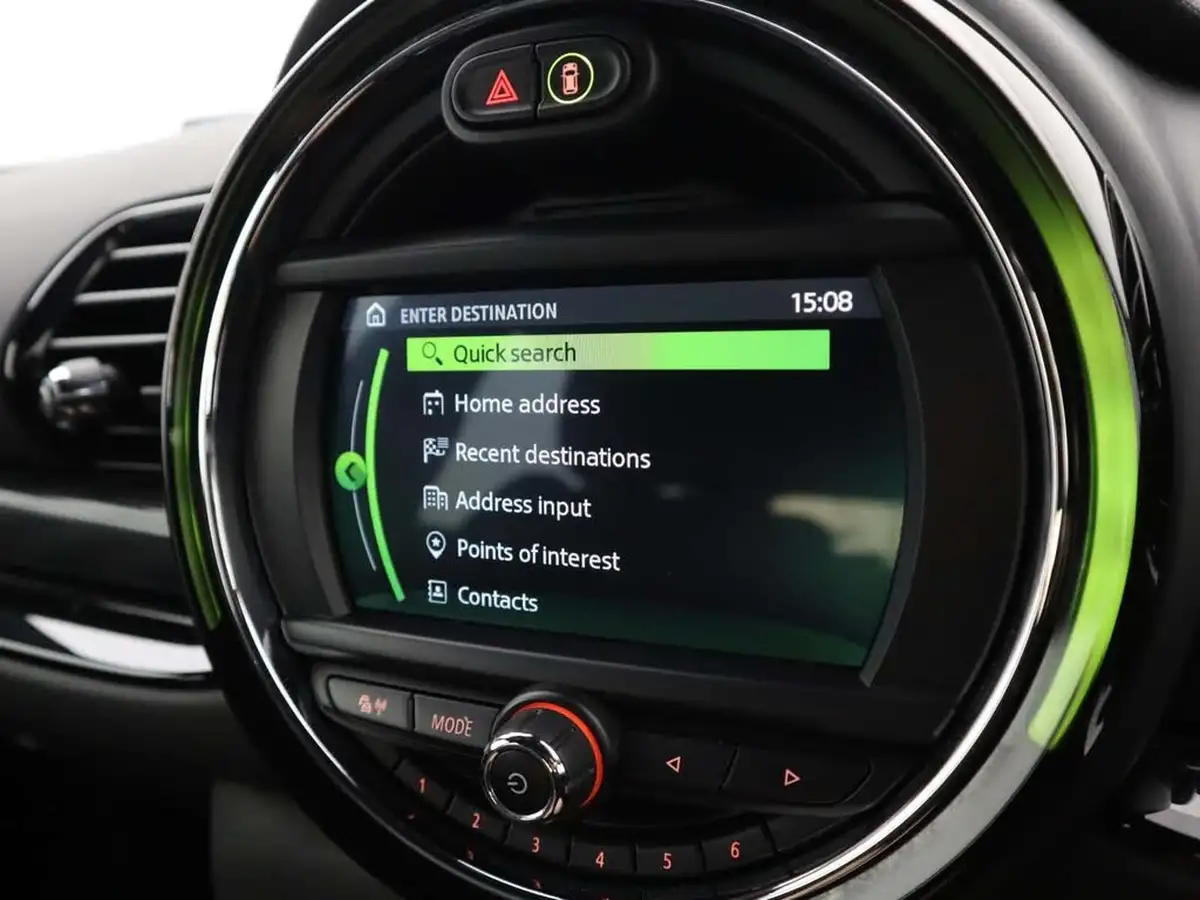 2018-mini-clubman-15-cooper-ss-big-14