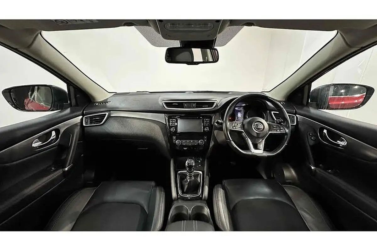2018-nissan-qashqai-13-dig-t-tekna-160ps-big-25