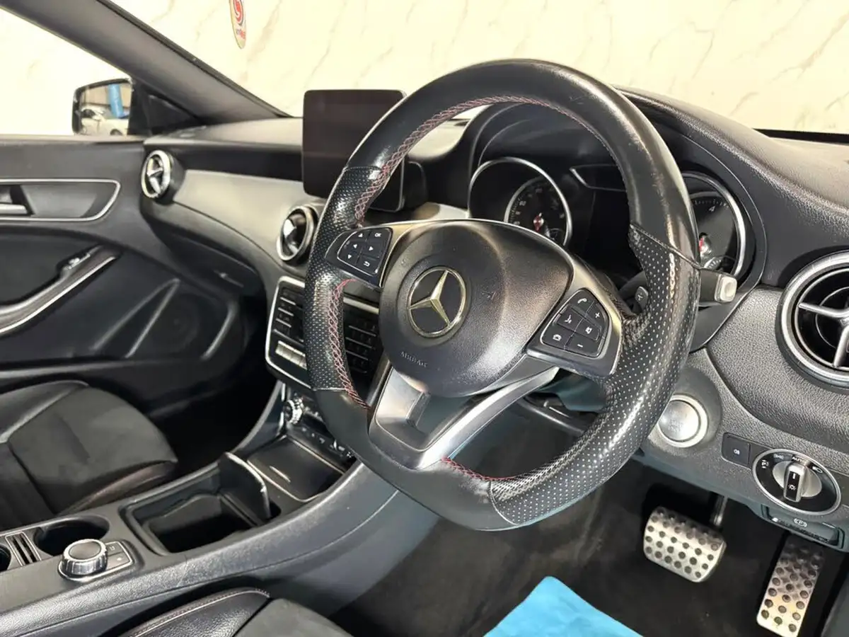 2018-mercedes-benz-cla-21d-cla-200-amg-line-shooting-brake-5d-7g-dct-big-12