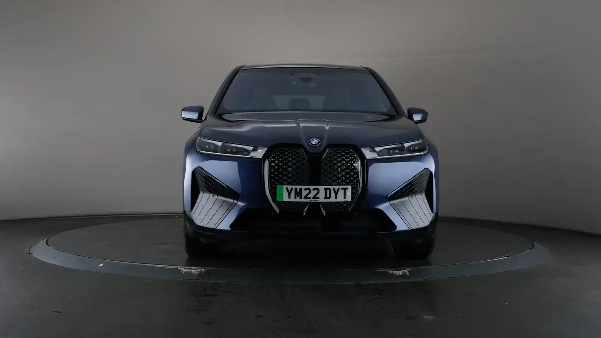 2022-bmw-ix-e-xdrive-40-m-sport-edition-big-57