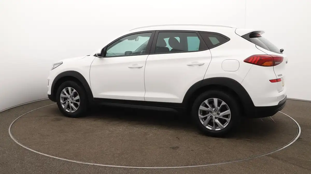 2019-hyundai-tucson-big-39