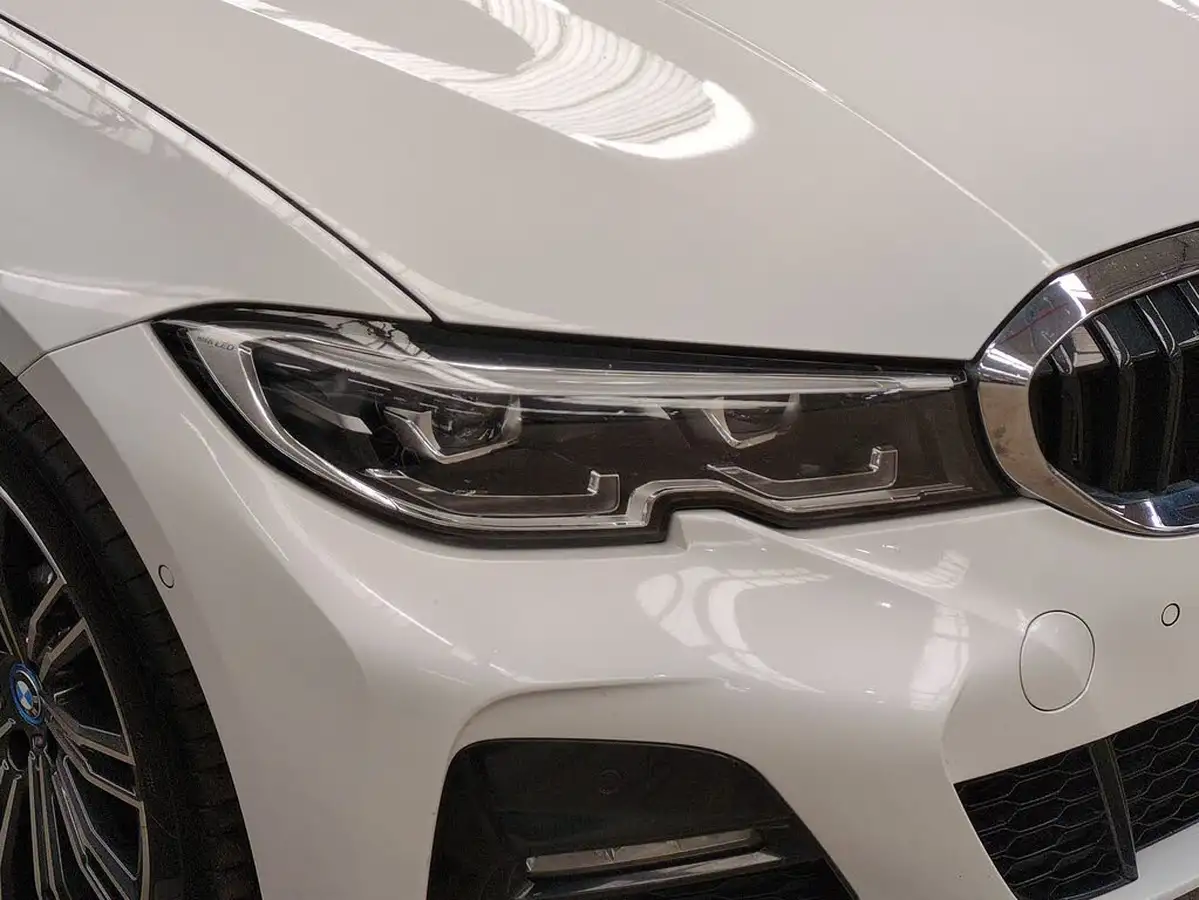 2022-bmw-3-series-20-330e-xdrive-m-sport-saloon-4d-big-30