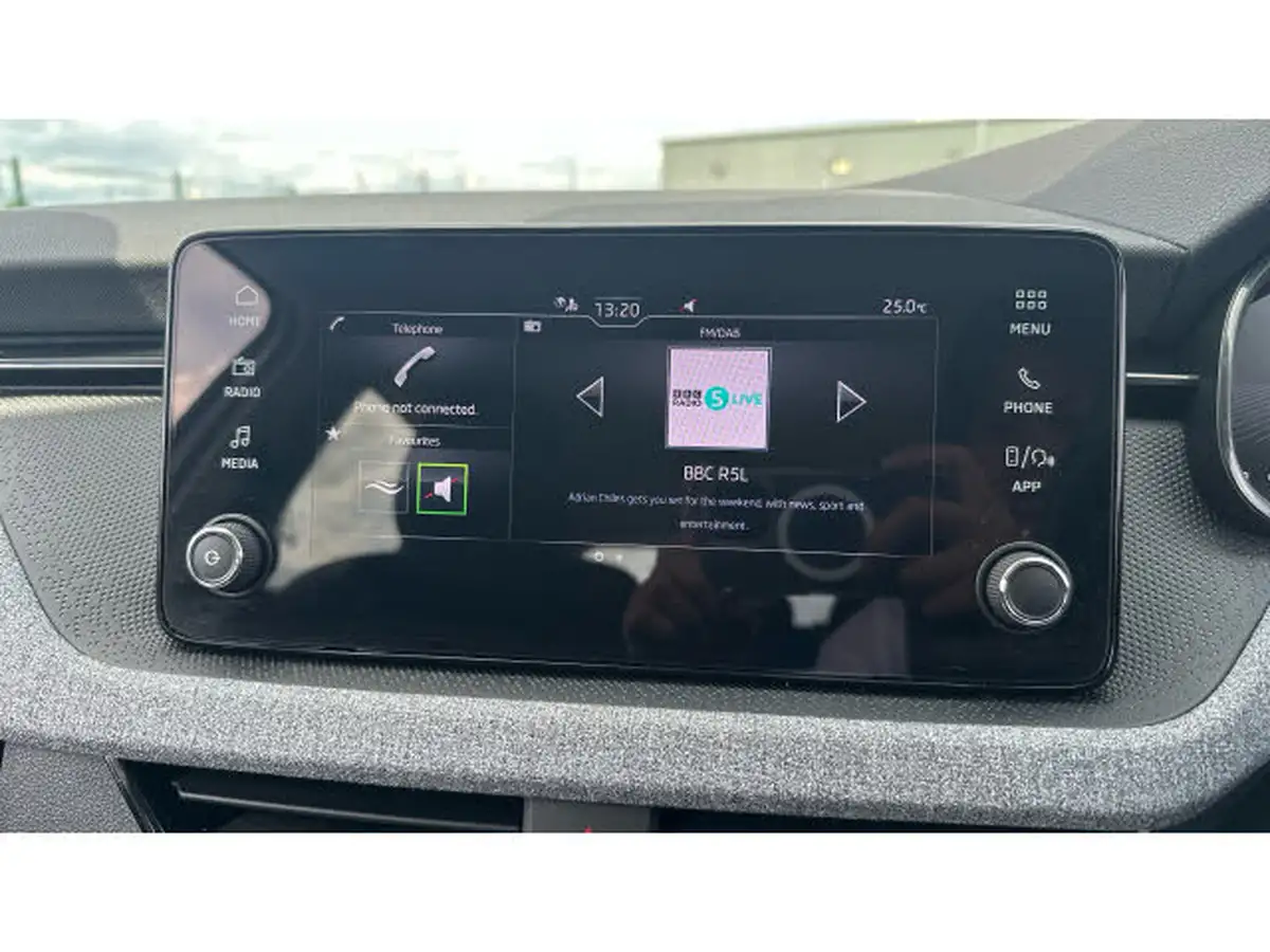 2024-skoda-scala-10-tsi-se-116ps-big-30