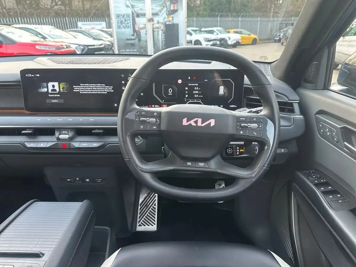 2024-kia-ev9-e-gt-line-s-7-big-16