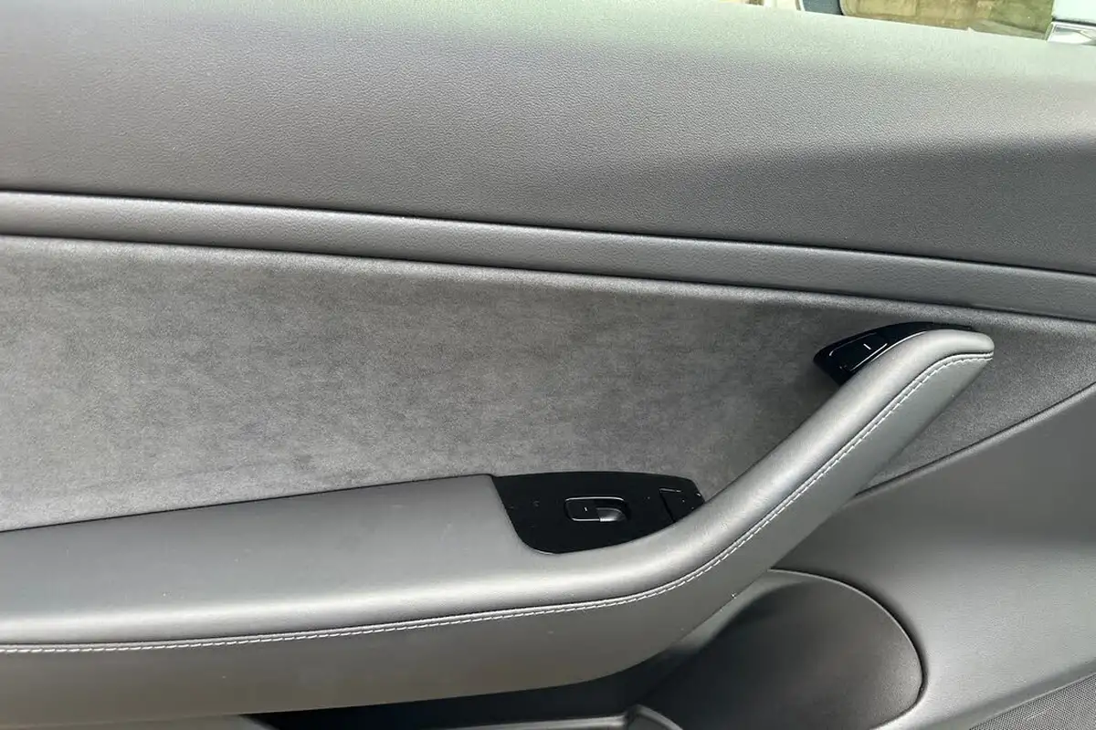 2019-tesla-model-3-e-standard-plus-big-4