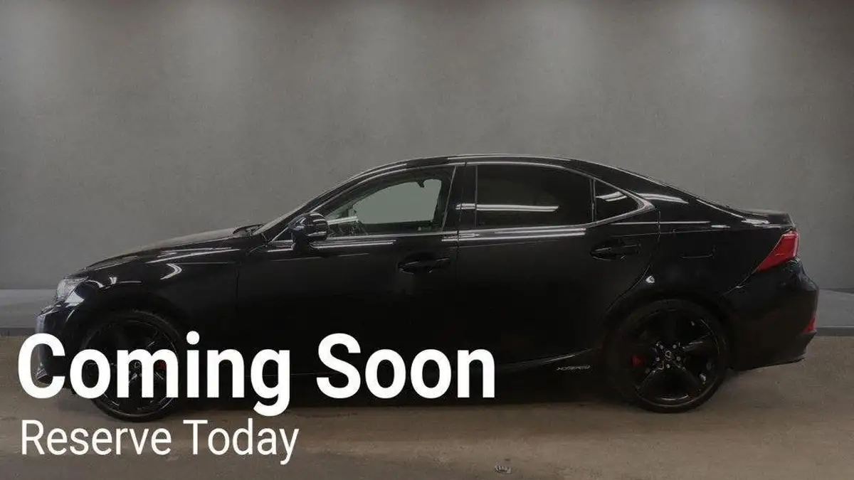 2016-lexus-is-300h-25-sport-big-13