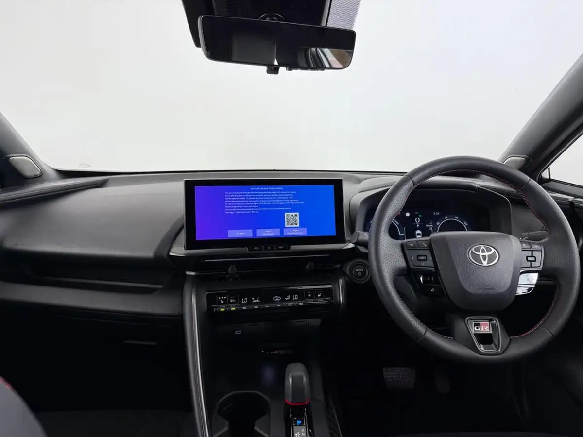 2024-toyota-c-hr-20-vvt-i-gr-sport-194bhp-big-16