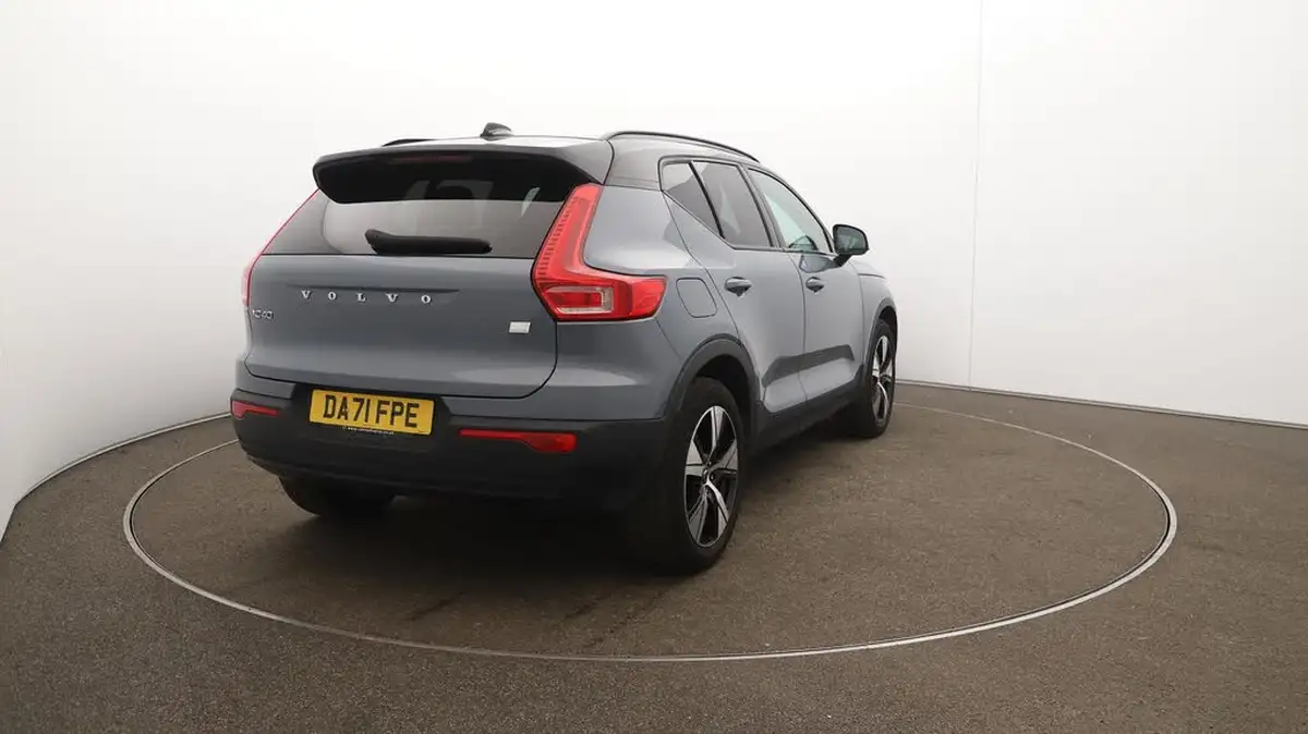 2021-volvo-xc40-15-t5-r-design-262bhp-big-53