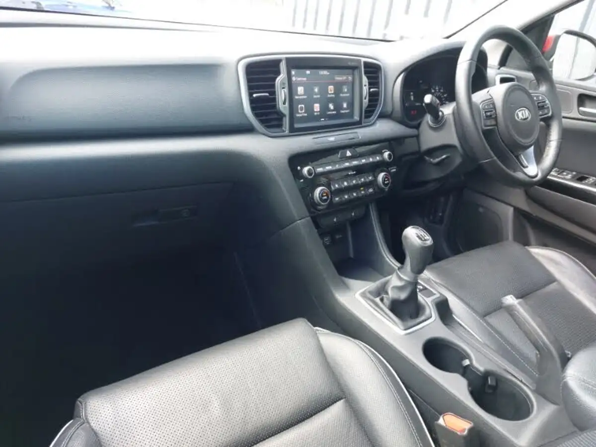2017-kia-sportage-17crdi-3-114bhp-big-17