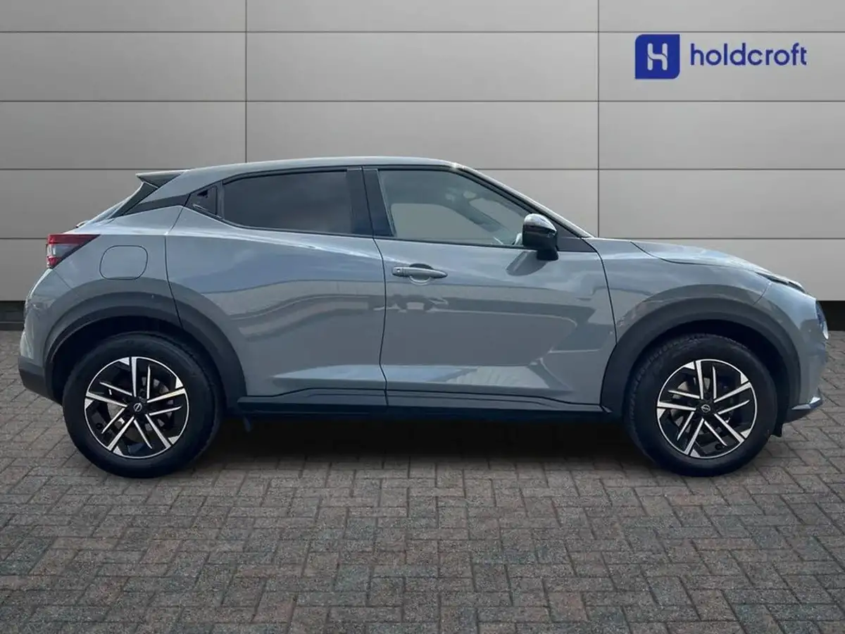 2024-nissan-juke-10-dig-t-n-connecta-big-2