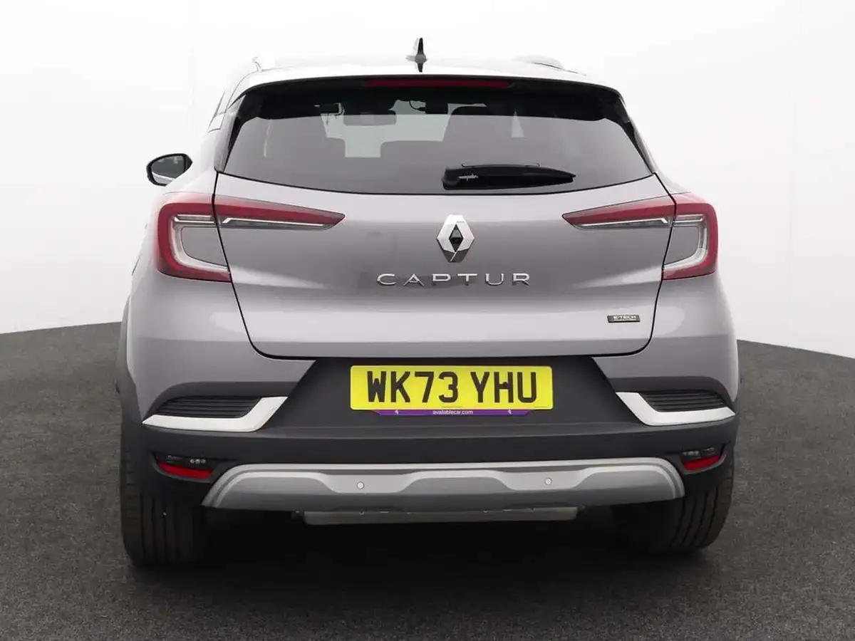 2023-renault-captur-16-techno-160ps-plug-in-big-3