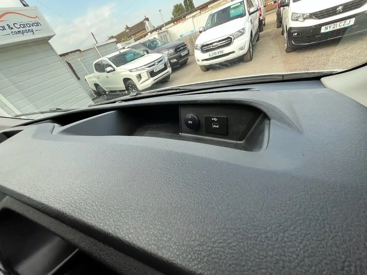2022-ford-transit-20tdci-350-l2h2-leader-130pseu6d-rwd-panel-van-big-36