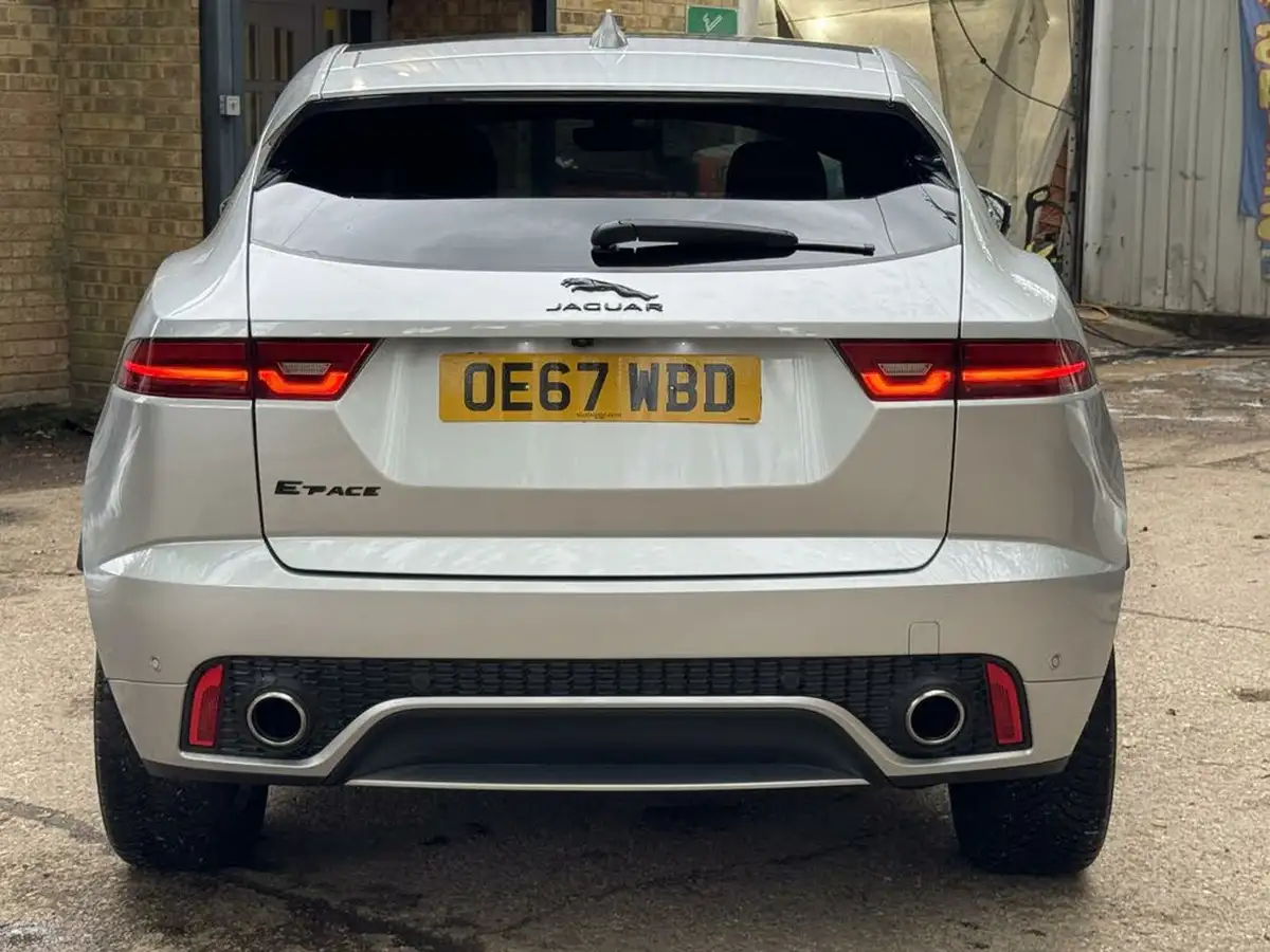 2018-jaguar-e-pace-20-i4d-r-dynamic-hse-180ps-ss-big-27
