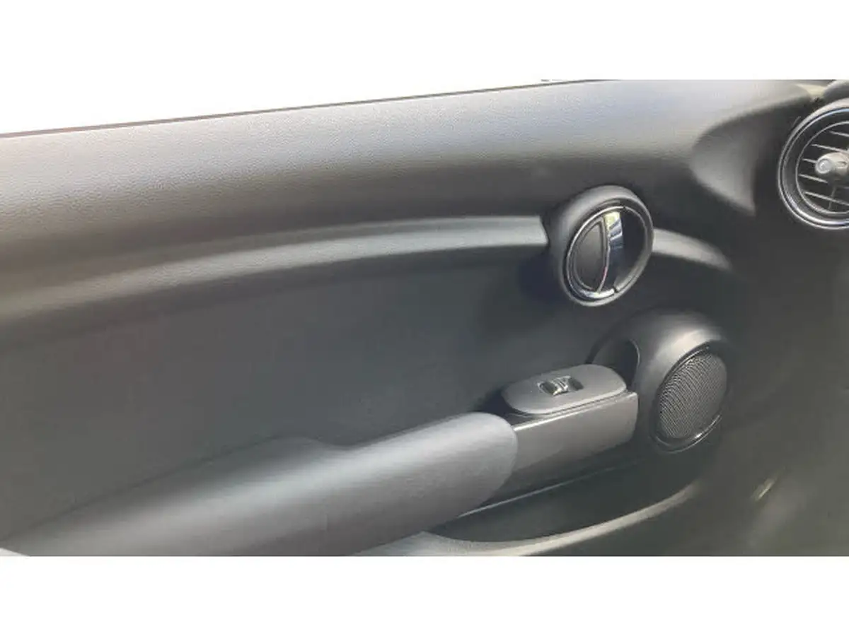 2017-mini-cooper-12-one-3d-big-22