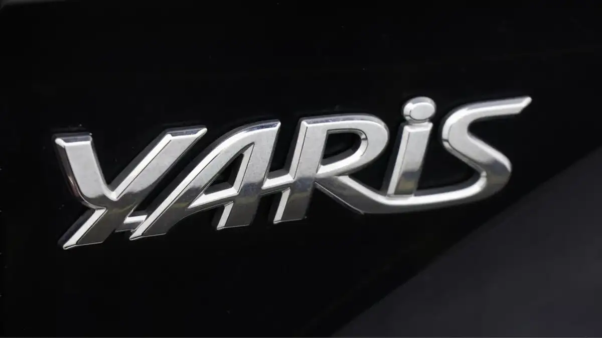 2022-toyota-yaris-15-vvt-i-icon-big-20