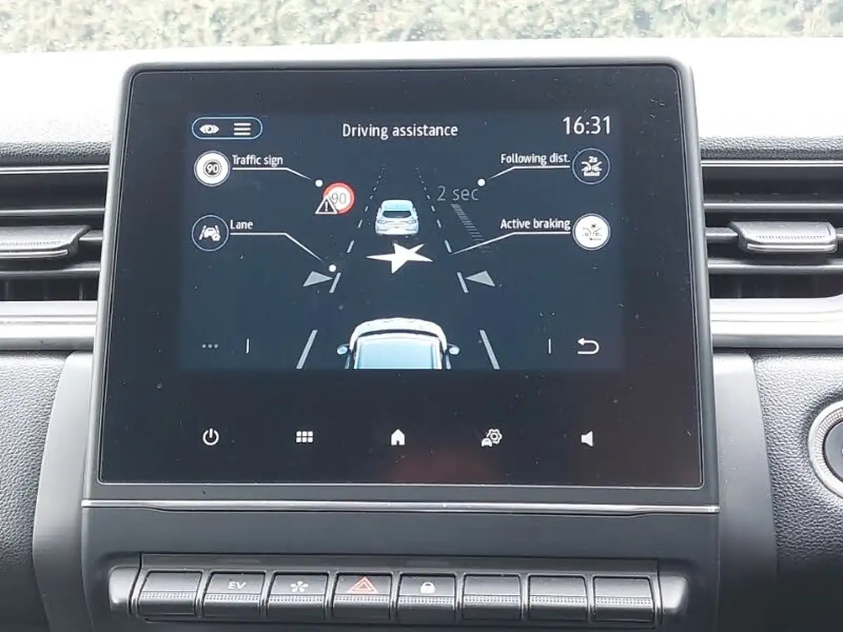 2023-renault-captur-16-techno-145ps-full-big-13