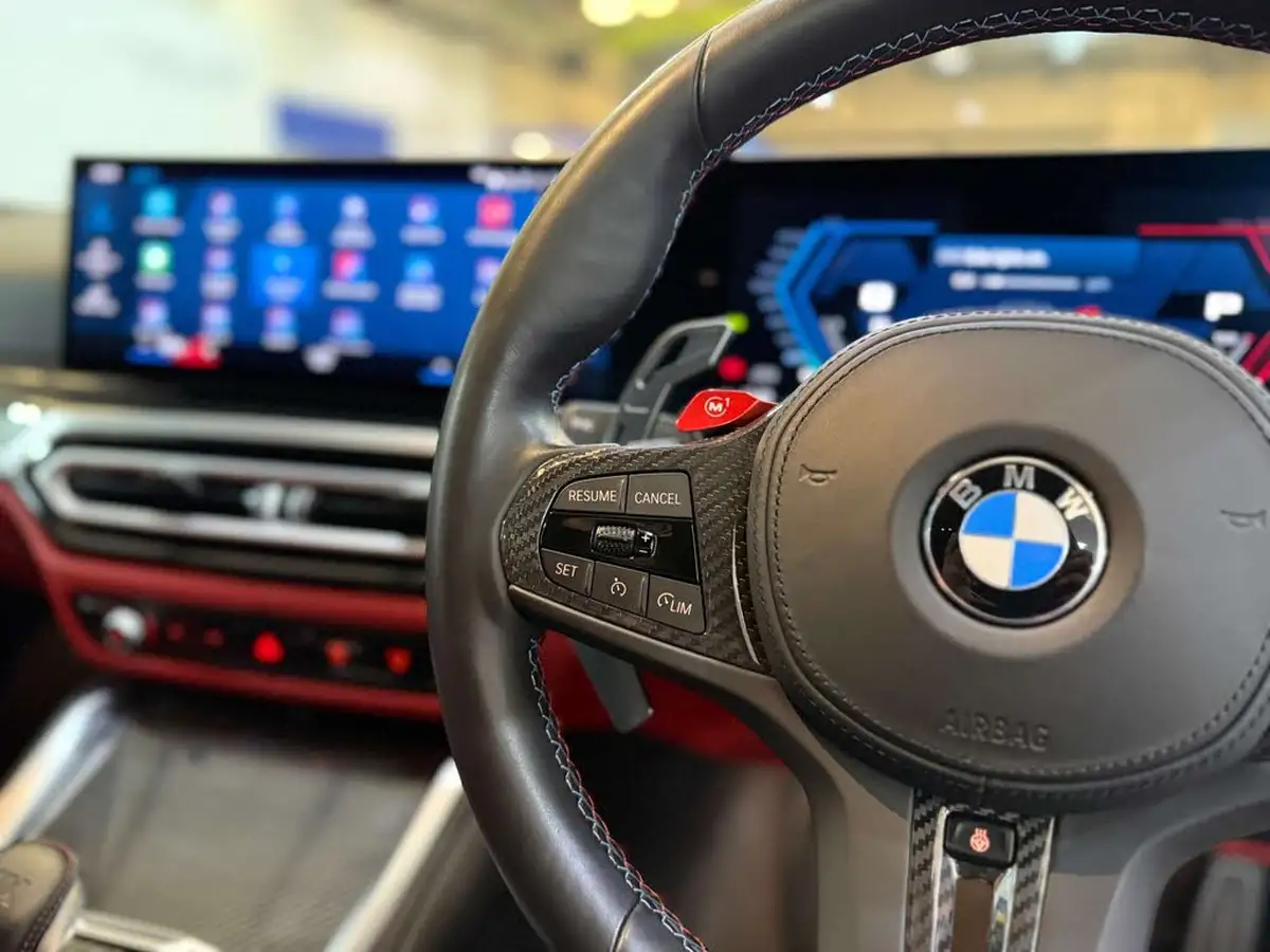 2023-bmw-3-series-30-m3-competition-xdrive-touring-5d-big-46