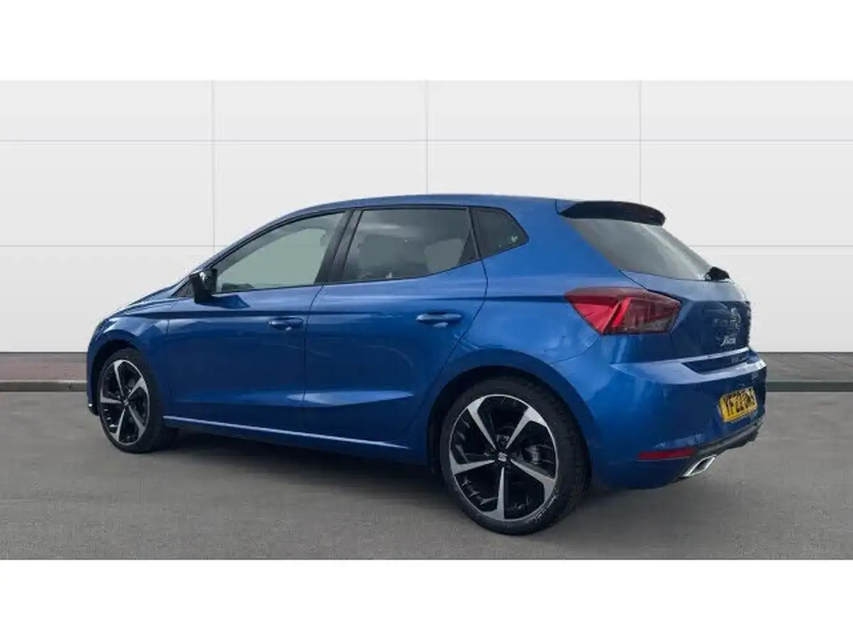 2022-seat-ibiza-10-tsi-fr-sport-110ps-big-1