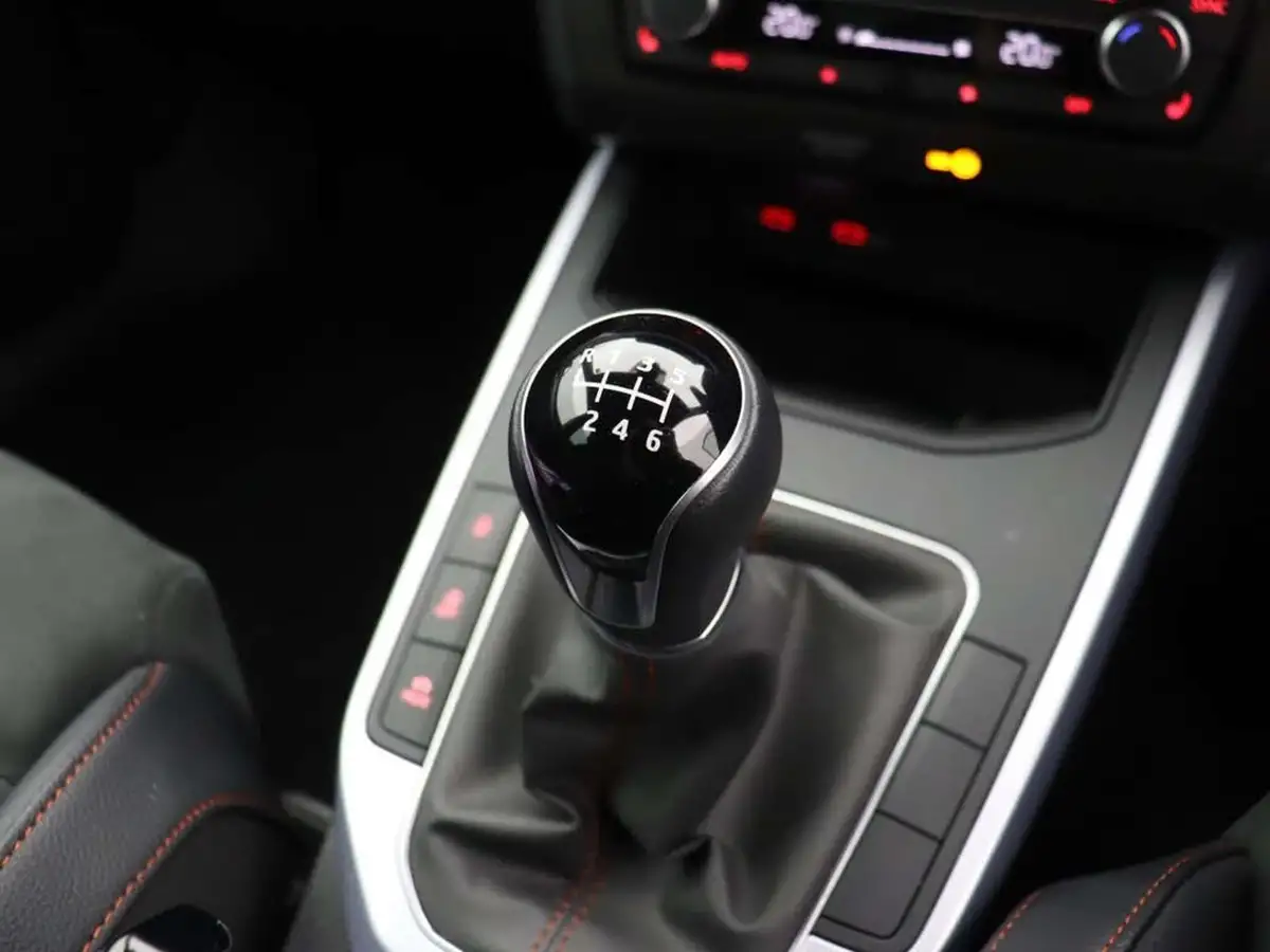 2023-seat-arona-10-tsi-fr-sport-big-28