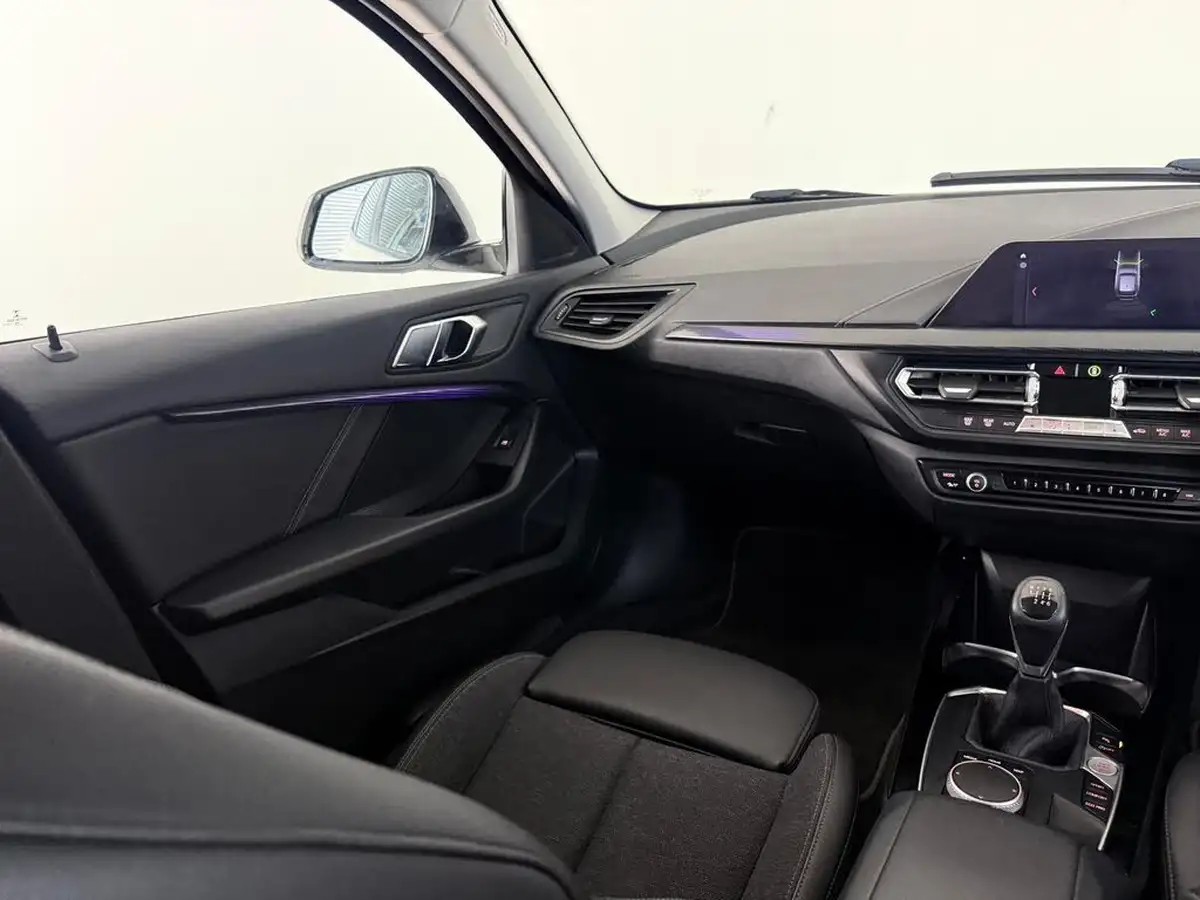 2019-bmw-1-series-15-118i-sport-138bhp-5d-big-14