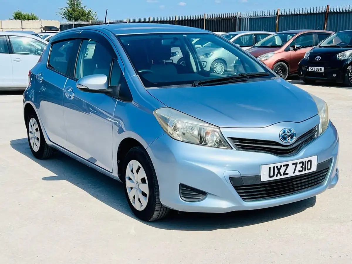 2011-toyota-yaris-133-tr-99bhp-5d-m-drive-s-big-0