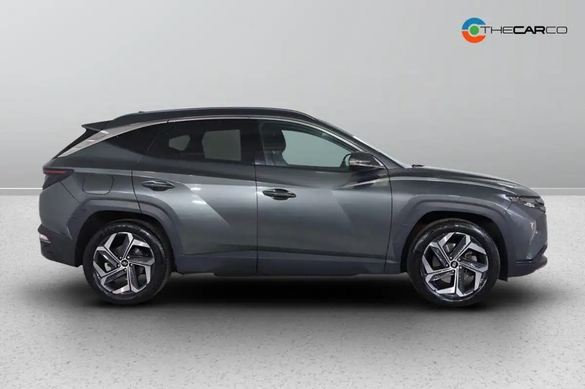 2022-hyundai-tucson-16-t-gdi-premium-265ps-4wd-phev-auto-big-9